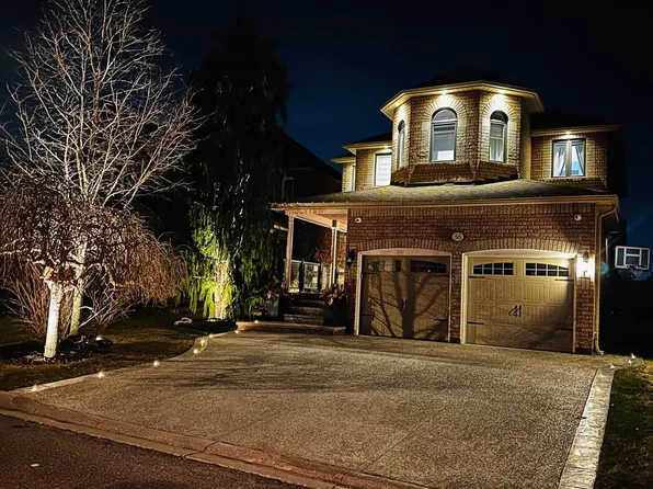 36 Ash Ct, Brampton, ON L7A 1L5