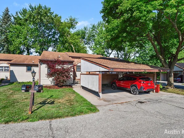 2643 Chatham Woods Dr SE, Grand Rapids, MI 49546
