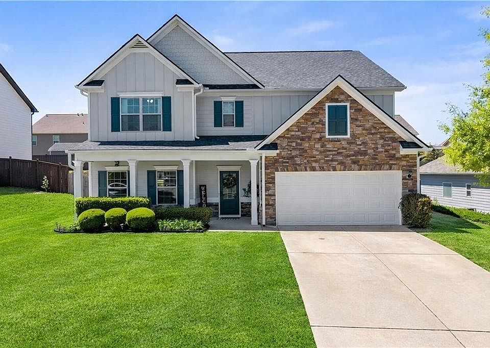 1st image of 6220 Crescent Landing Dr