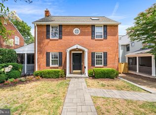 15 N Garfield St, Arlington, VA 22201