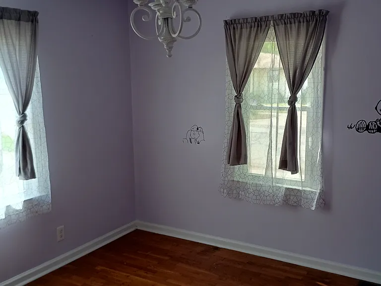 320 S Griffin St — Photo 21