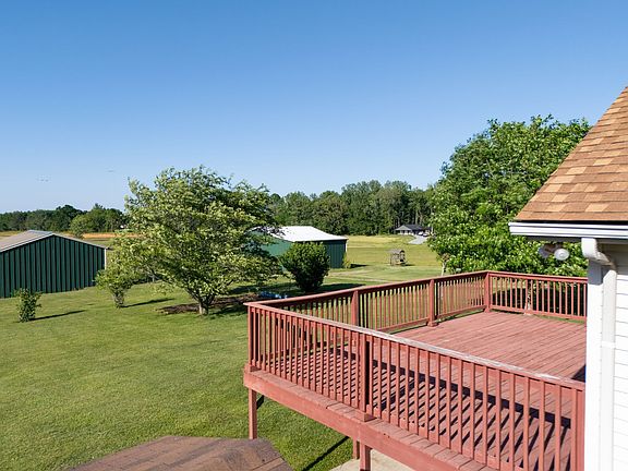 36th image of 134 N Harris Rd
