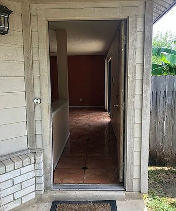2nd image of 9620 Claudia Cir