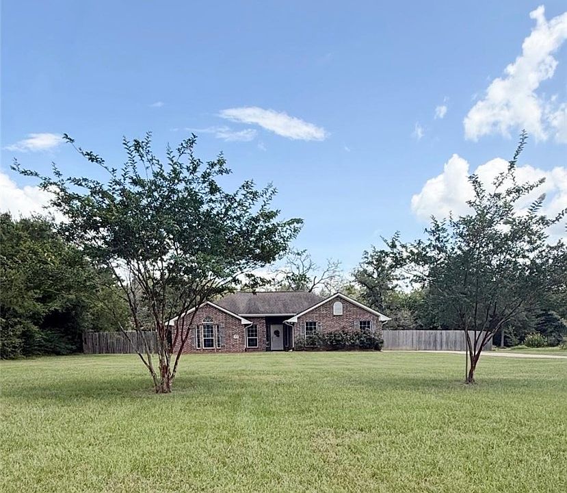 1st image of 9638 Woodview (pvt) Dr