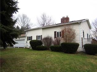 1696 Turk Hill Rd, Fairport, NY 14450