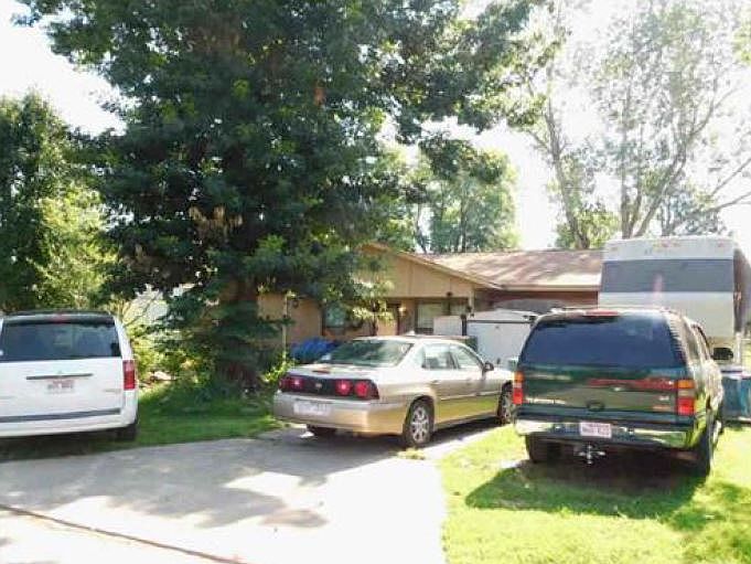 2nd image of 321 S 41st St