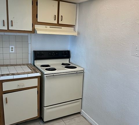 2nd image of 4550 NW 9th St APT 411