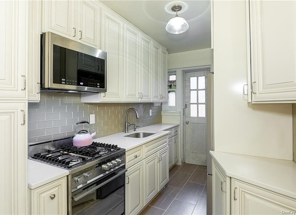 1st image of 20 N Broadway APT G230