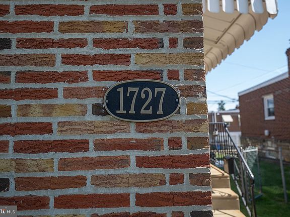 5th image of 1727 Benson St