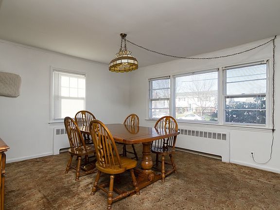 5th image of 40 Michel Ave