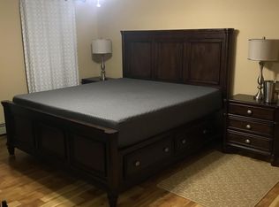 134 Roslyn Rd, Mineola, NY 11501