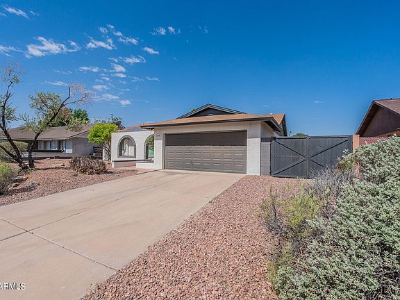 3rd image of 6606 S MITCHELL Drive