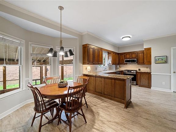5th image of 178 Wexham Rd