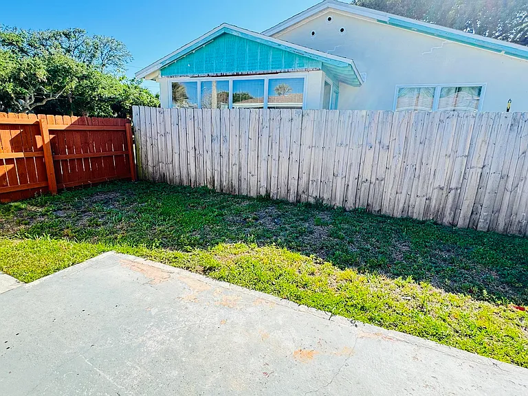 901 N Peninsula Dr #227 — Photo 18