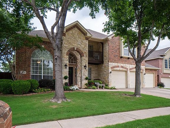 3rd image of 3724 Sidney Ln