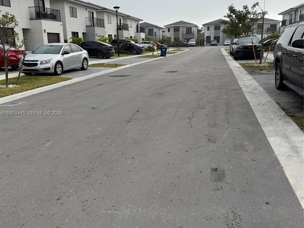 1360 NW 3rd St, Florida City, FL 33034