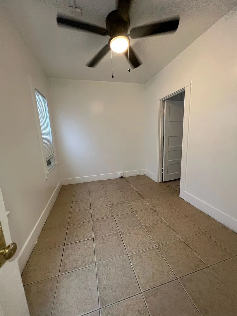 1 bed, 1.0 bath, 700 sqft, $1,750 — Photo 2