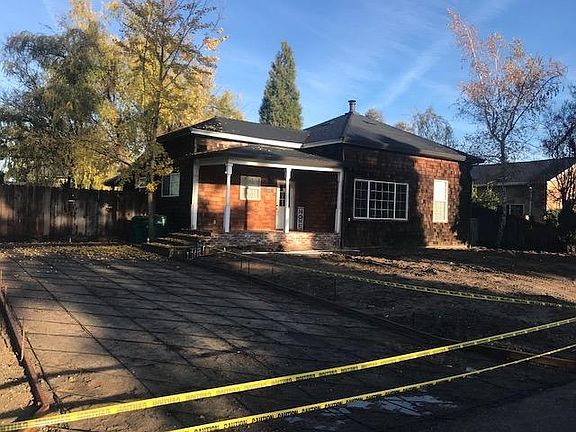 2nd image of 13905 E Main St