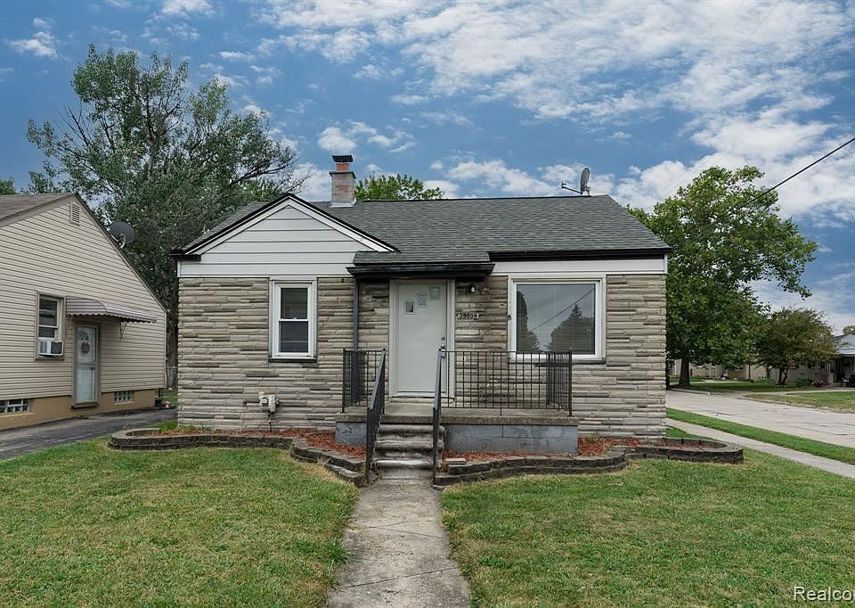 1st image of 29339 Coolidge St