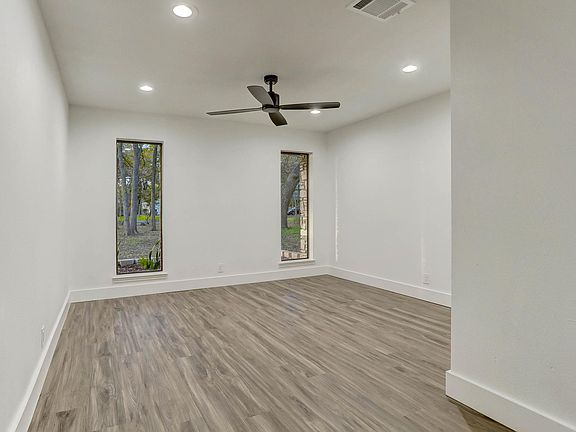 5th image of 9503 Woodshire Dr