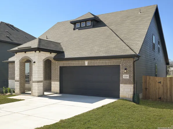 12115 Vista Flats, Live Oak, TX 78233