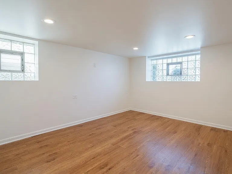 4047 N Moody Ave #GDN — Photo 5