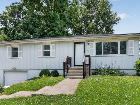 7031 Edith Ave, Kansas City, KS 66109