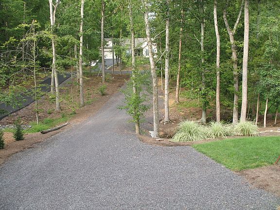 View/Str/Front Porch