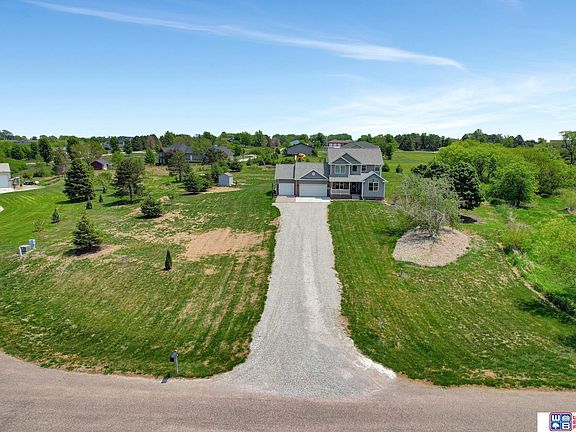 3rd image of 16800 Leisure Pl