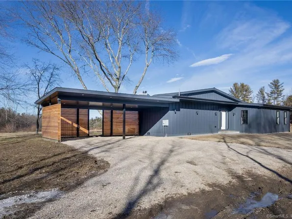 31 Robin Hill Lane, Salisbury, CT 06039