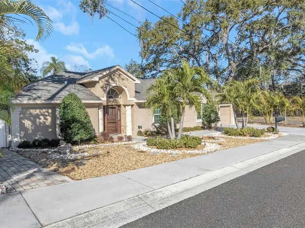 355 12th Ave N, Safety Harbor, FL 34695