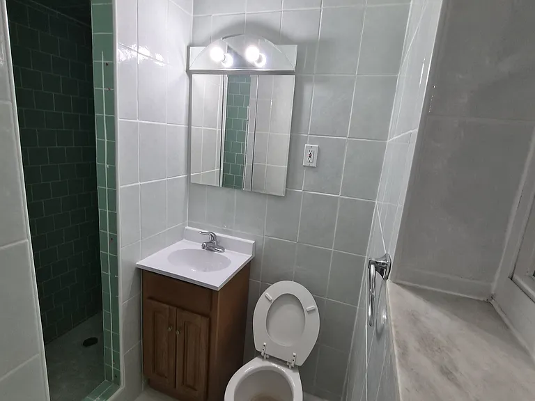2121 Kimball St — Photo 12