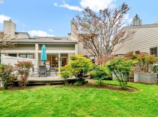 2036 Eastwood Ln, Eugene, OR