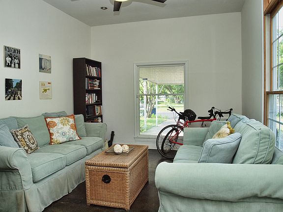 2nd Living / 3rd Bedroom