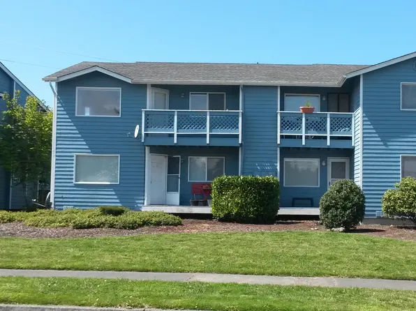 537 NE Ellis Way #202, Oak Harbor, WA 98277