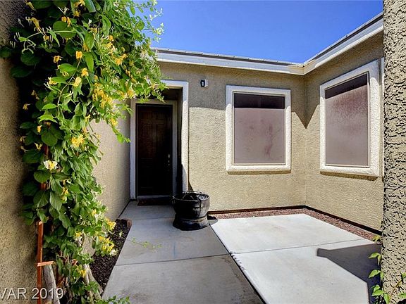 5th image of 8225 Pink Desert St