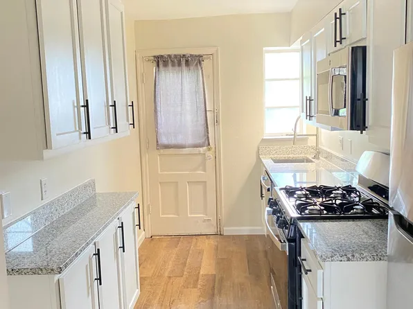 1338 W 6th Ave, Columbus, OH 43212