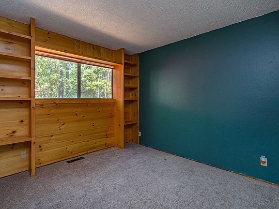 5th image of 7008 8th Ave