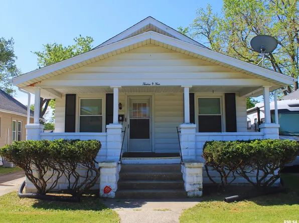 1204 W Virginia Ave, Peoria, IL 61604
