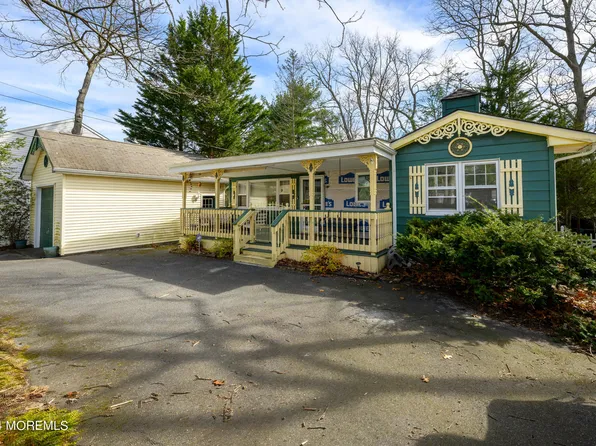 12 Maple Street, Jackson, NJ 08527