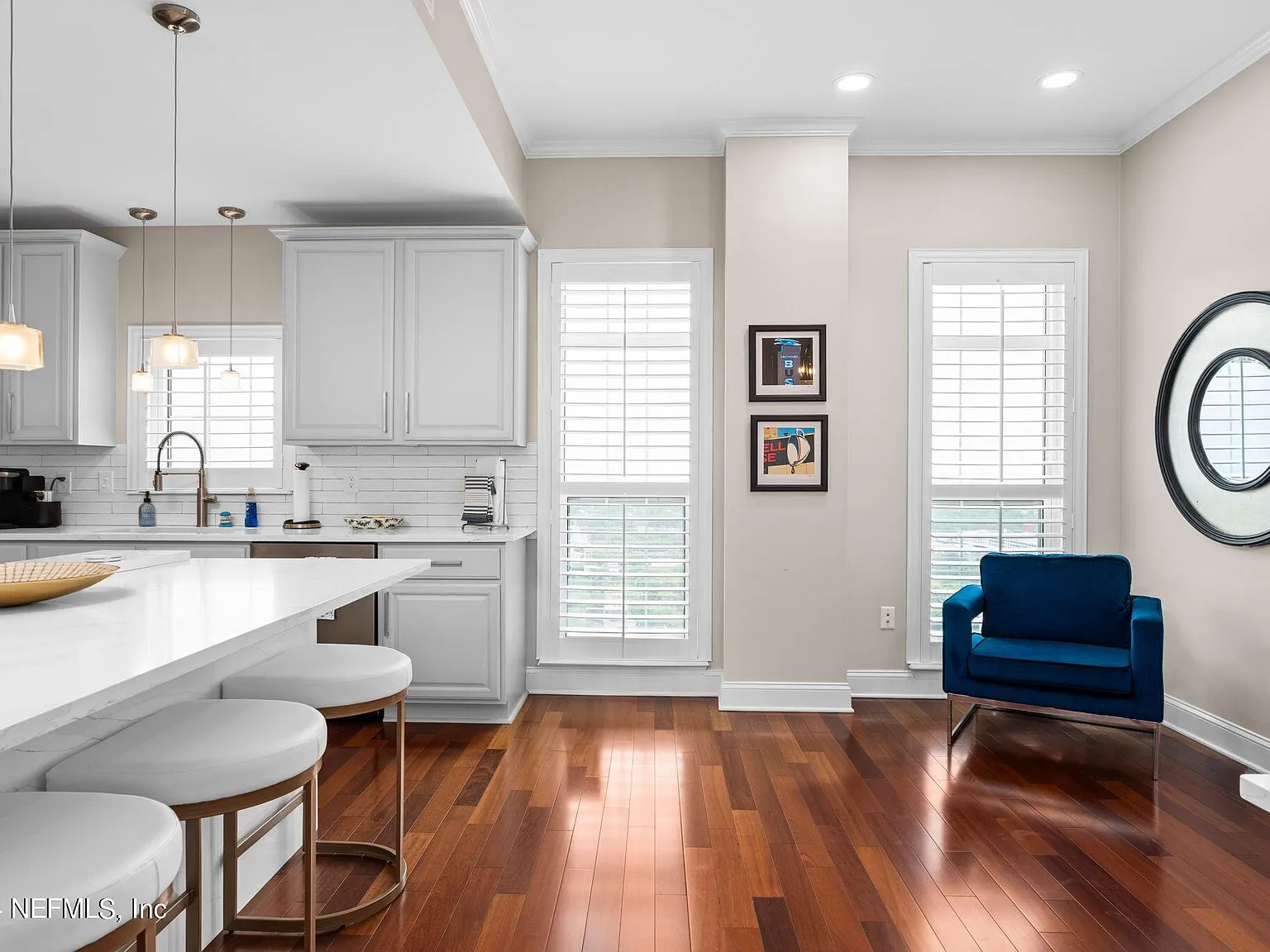 2 bed, 2.5 bath, 2922 sqft, $4,995 — Photo 3