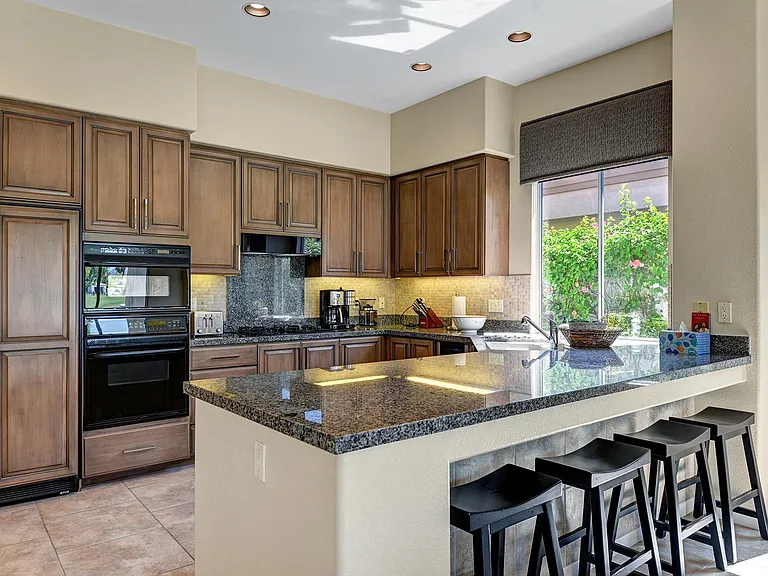 430 White Horse Trl — Photo 8