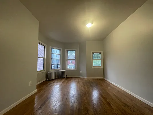 Rented by Primerock Real Estate Group Inc | media 1