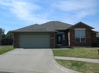 2425 NW 161st Ter, Edmond, OK 73013