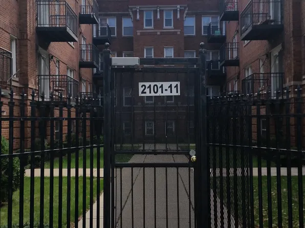 2111 E 67th St APT G1, Chicago, IL 60649