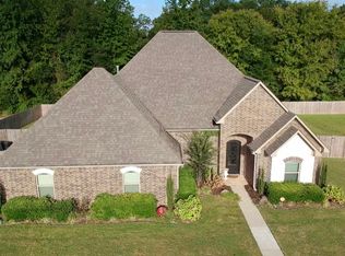 46 Chester Field Cir, Texarkana, TX 75503