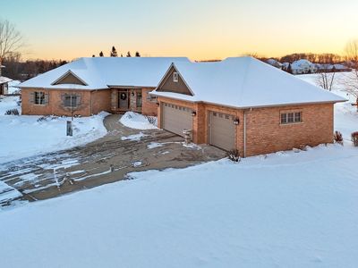 1271 N Sedona Cir, Oneida, WI, 54155