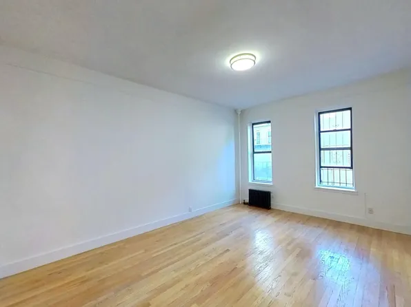 313 East 93rd Street image 1 of 5