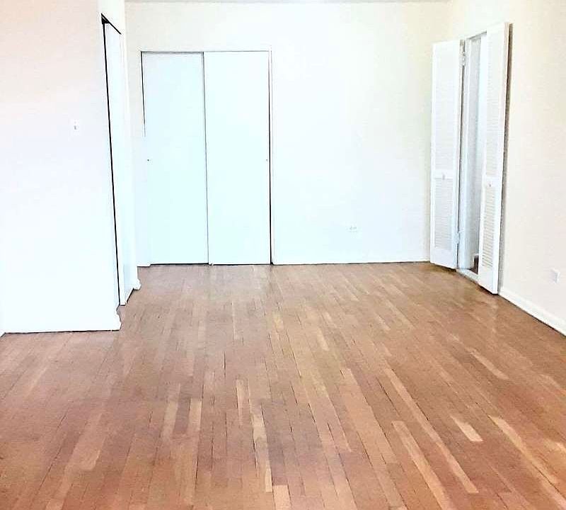 2nd image of 150 Hawthorne St APT 4P
