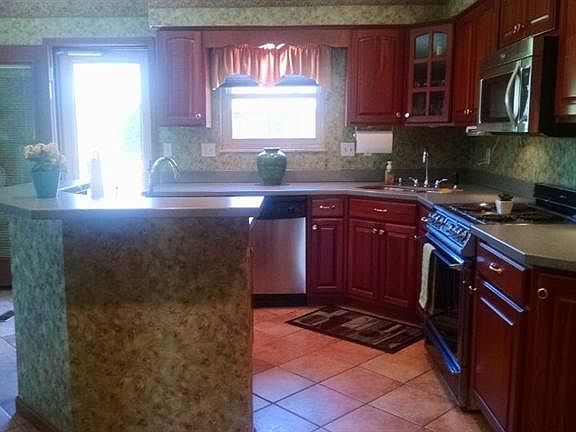 2nd image of 4385 Squaw Valley Dr